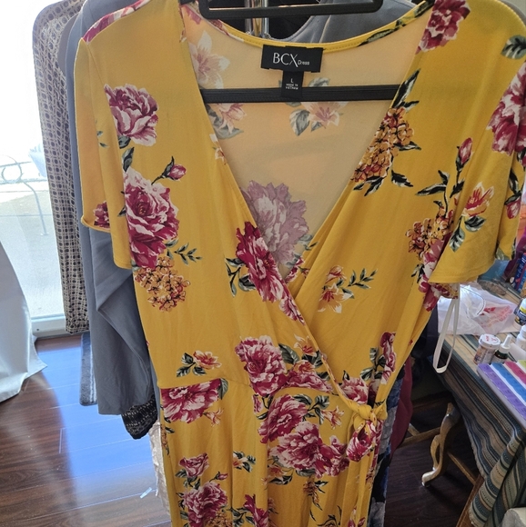 BCX Floral Wrap Dress - Yellow and Pink. EUC size L - Picture 1 of 8